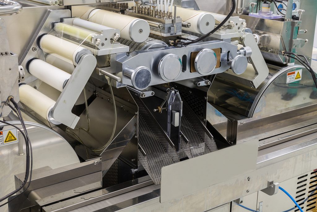 Na Indústria de Papel e Celulose o vapor age em várias etapas do processo de produção, desde o amolecimento da madeira até a secagem do papel