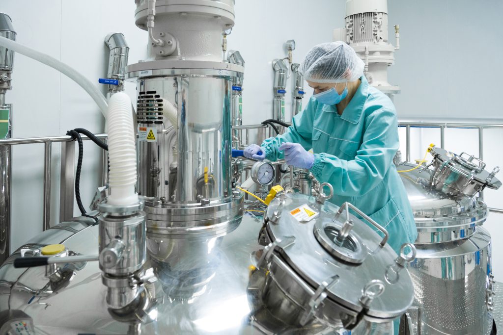 A Indústria Química usa sistemas de vapor como fonte de calor e ferramenta para alcançar a eficiência operacional e a sustentabilidade.
